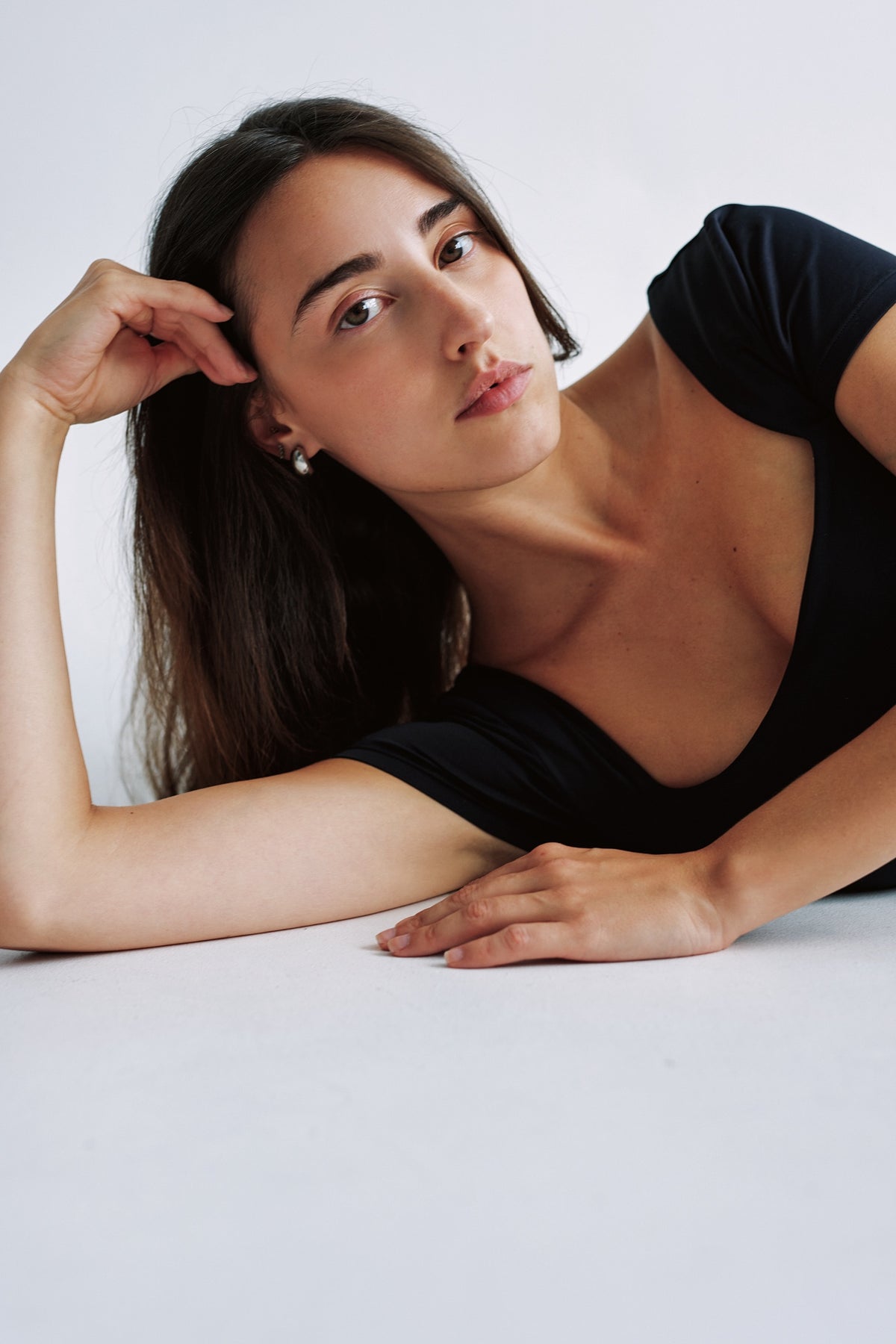 Elya B.